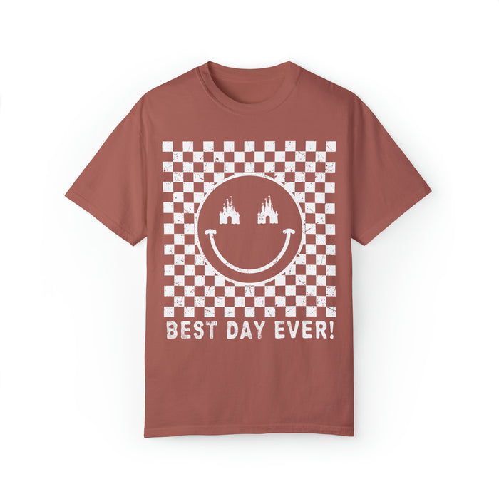 Retro Checkered Best Day Ever Comfort Colors Unisex Garment-Dyed T-shirt