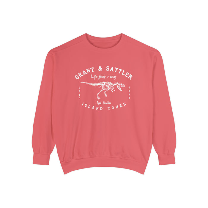 Grant & Sattler Island Tours Comfort Colors Unisex Garment-Dyed Sweatshirt