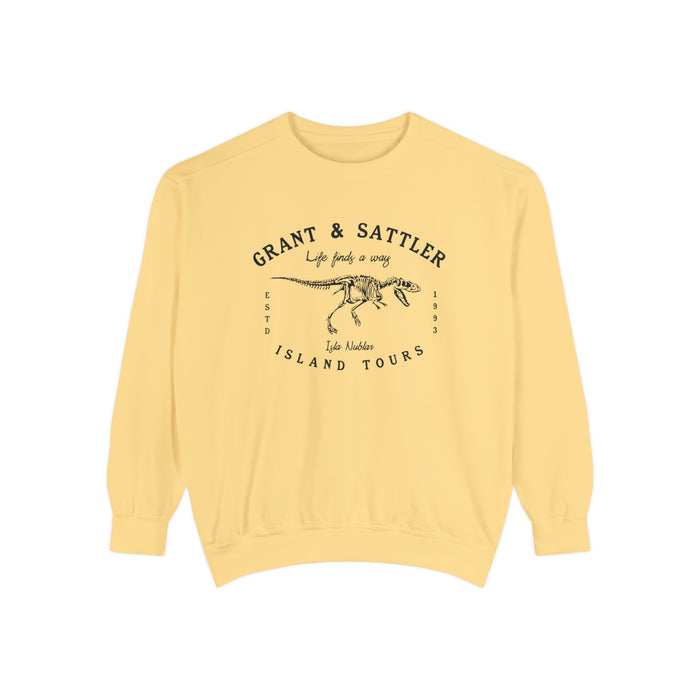 Grant & Sattler Island Tours Comfort Colors Unisex Garment-Dyed Sweatshirt