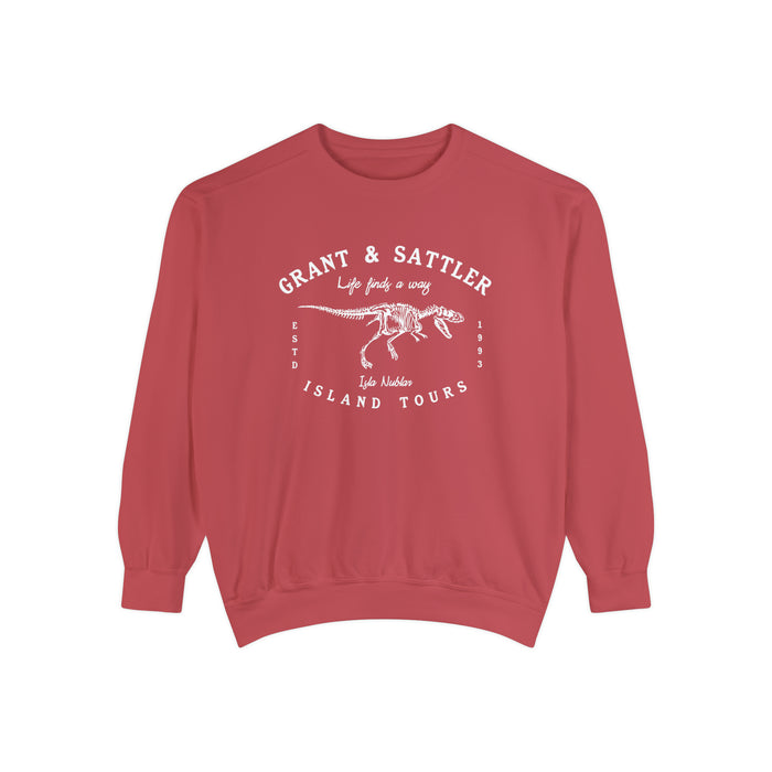 Grant & Sattler Island Tours Comfort Colors Unisex Garment-Dyed Sweatshirt