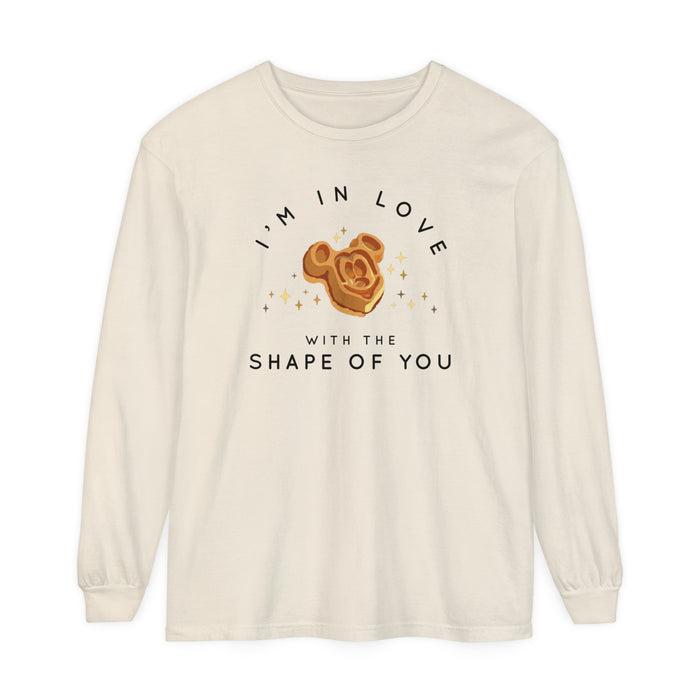 I'm in Love with the Shape of You Comfort Colors Unisex Garment-dyed Long Sleeve T-Shirt